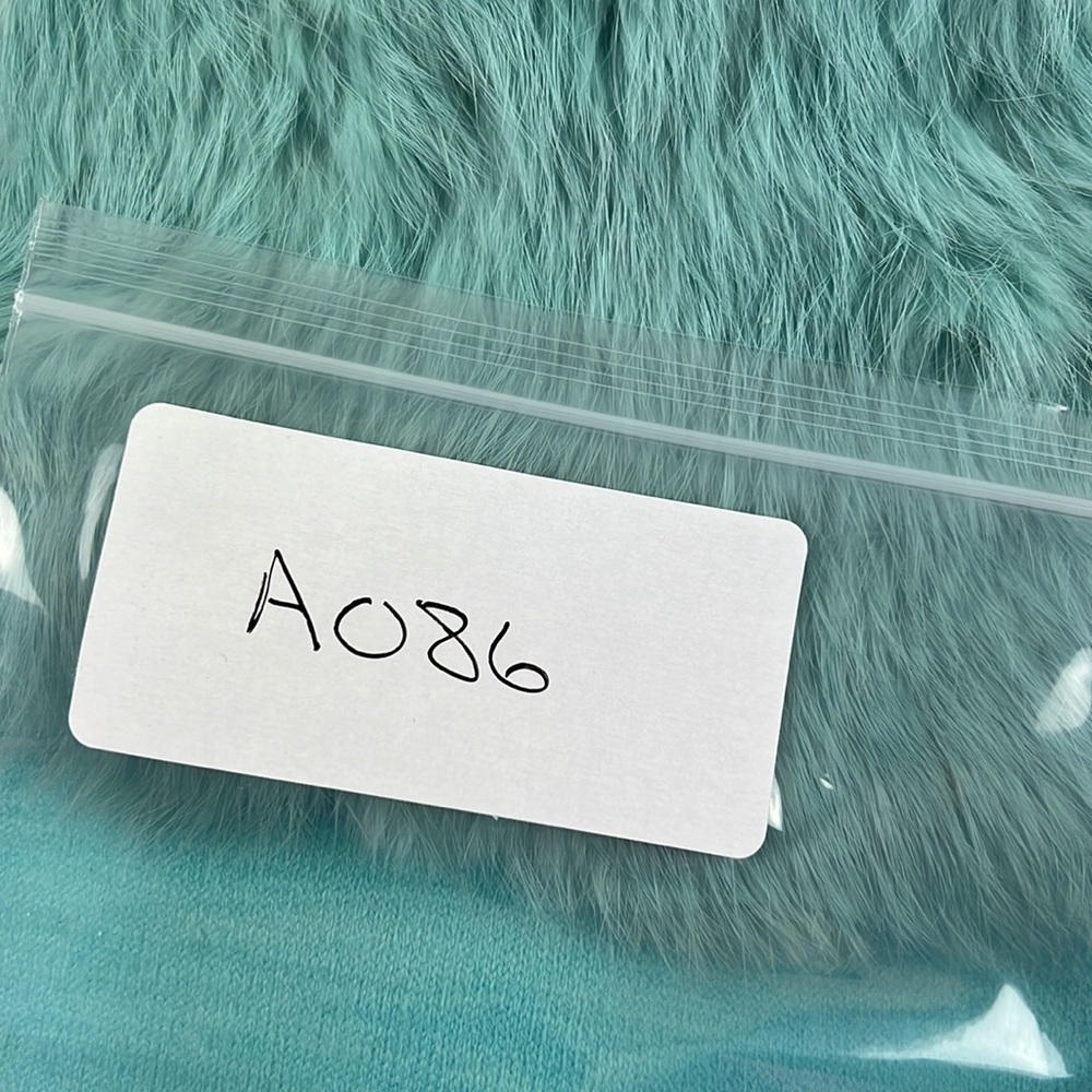 URTHEONE Turqiose  Sleeveless Faux Fur Trim Tank - Picture 12 of 14